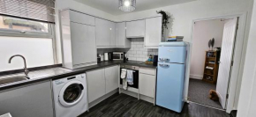 Spacious 2 Bed Flat in Central Plymouth